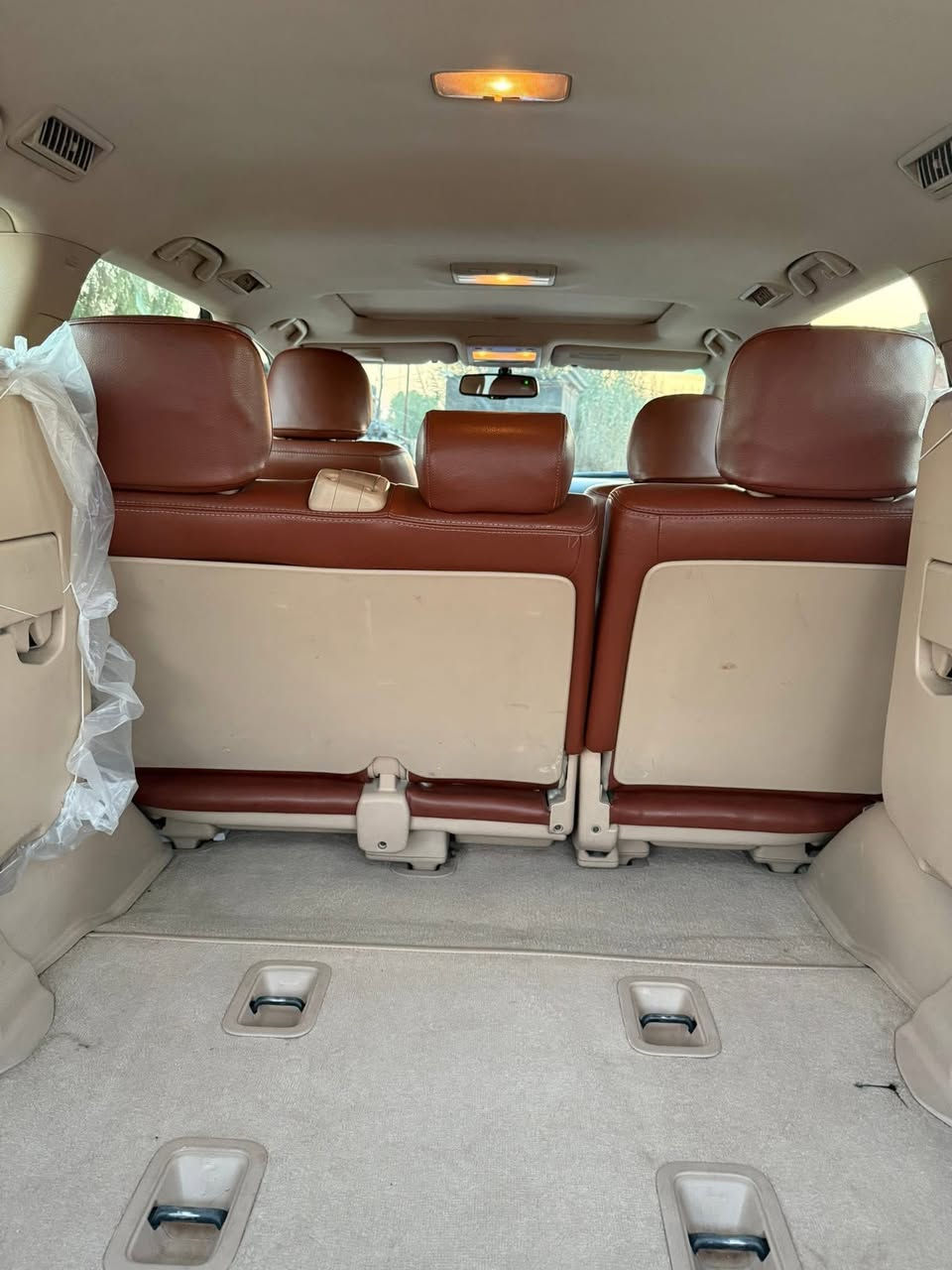 رقم بغداد 

ماشيه 120km

فول السياره 

ب اسمي كفاله عده بارد تكحيل بجاملغ بدون صبغ  

مكانها نجف 

ب 365 

***********
