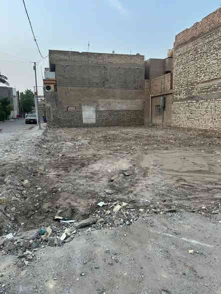 فرصة لا تفوت #للبيع قطعة ارض في حي الجهاد المخابرات المربع الذهبي قريبة على الشارع العام قطعة ارض تصلح استثمار او سكن المساحة 110م واجهة 10 متر تباع حسب الطلب 55 متر او 110 متر 

ا
عرض الشارع 20 متر  موقع جداً مميز وراقي ومناسب 

ملاحظة: العقار ركن علا شارع 20م والثاني 10م كما مواضح في الصور. 

*********

:للاستفسار والمعاينه الاتصال على الارقام التاليه ***********  📞‬
