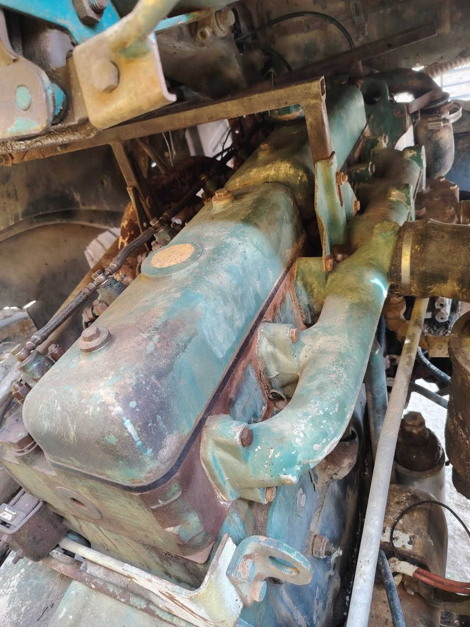 دنكر للبيع فالفو مكفول السعر 80 وبيه مجال مكان بابل ***********
