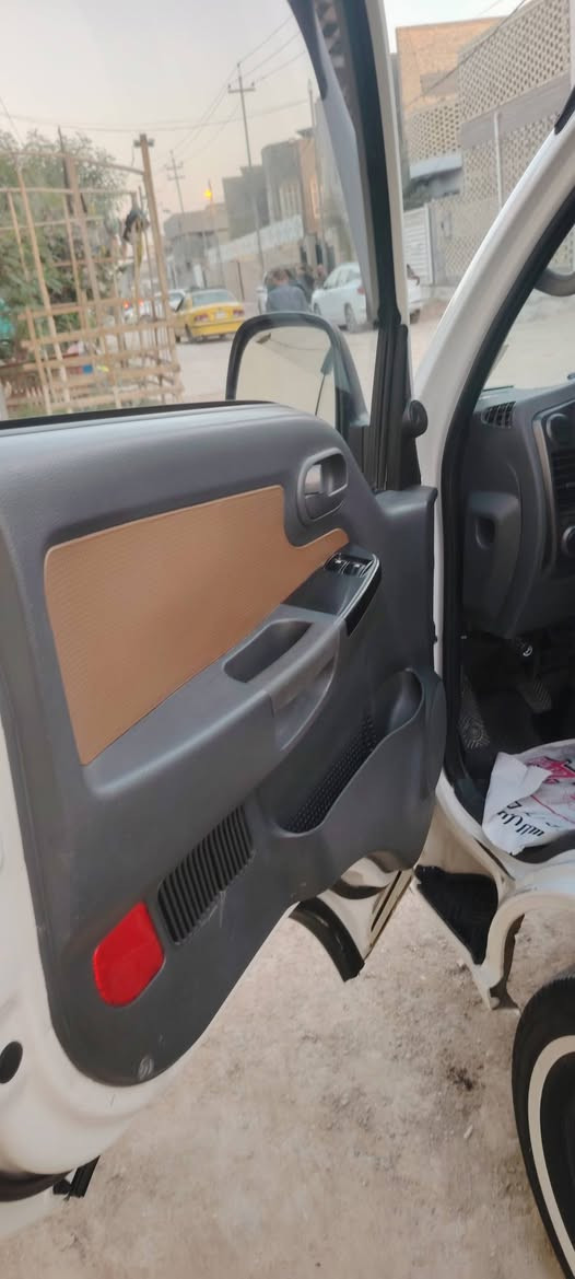 السلام عليكم كيه البيع مديل 2022 رقمه واسط مكفوله كفاله عامه عده شبر باب السدر  *********** السعر 145وبيه مجال
