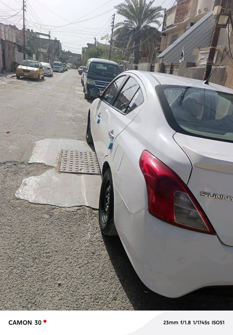 السلام عليكم سني موديل ٢١ رقم بابل انكليزي باسمي سياره ماشيه ١٥٧ حقيقي سياره بيهه ضربه جاملغ خلفي عكس سايق وبيهه تبديل قبق جنطه وصبغ جاملغ الاخر كير ومكينه خير من الله تبريد ثلج سياره جاهزا المكان بغداد حي المعالف السعر ٩٢وبي مجال حك جيه رقم الهاتف ***********
