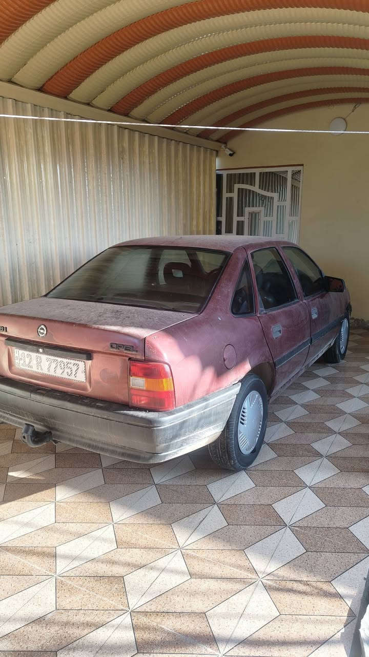 فكترا حجم 18 موديل 92 بدون صبغ وبدون ضرر دواير مامصلح محرك جديد مال كصة  طخم خلفي وامامي كلو جديد 4 اطارات جدد باتري جديد هزة وسنوية جديد لغاية 2030 بسمي وبيها كابون بنزين ابيع بل فقد وبل نقد  ؛ ملاحضة السقف مشرح عقجين  فقط   والموشراي لايتصل رجائاً العنون موصل  برطلة  الهاتف ***********   *********** غير متواجد عل فيس
