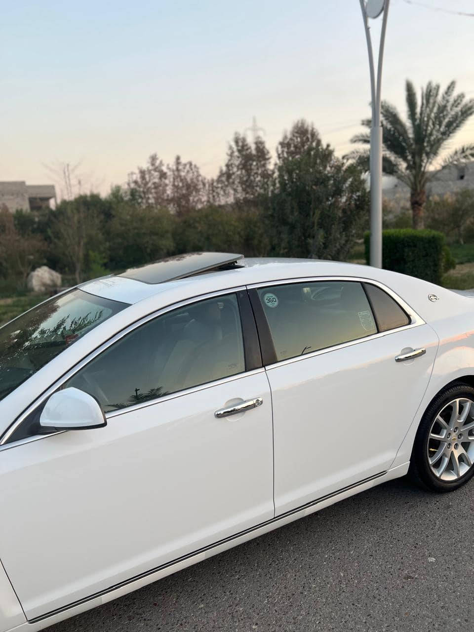 ماليبو Ltz خليجي لمتد بدون ضرر موديل ٢٠١١ فول مواصفات ماشية ٢٠٠ كيلو محرك وكير بشرط داخل جلد كهرباء حساسات خلفية تخم تايرات جديدة بطارية جديدة السعر ١٠٠ ورقة قفل للاتصال *********** بي واتساب
