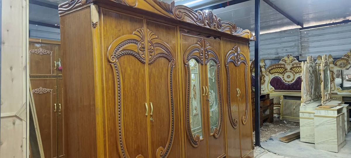 غرفه صاج عراقي فول نضافه في مزاد الرسول العنوان كاطون الرازي مقابيل شارع السريه لاستفسار ع رقم الهاتف ***********
