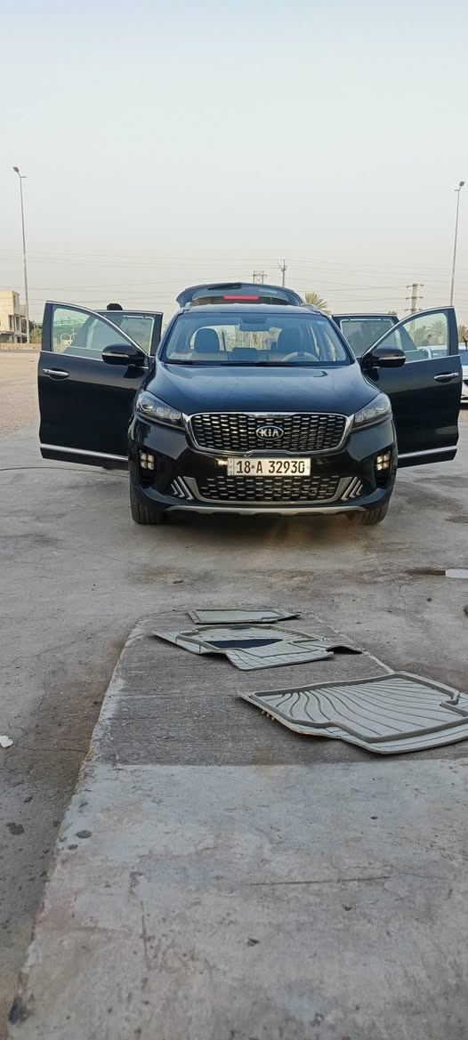 السلام عليكم
سورنتو 2020 خليجي كفاله عامه من الدعاميه للدعاميه 
گير ومكينه كفاله 
السعر 255 
السياره بسمي 
رقم جديد سنويه جديده 
رقم بابل
رقم الموبايل ‏‪***********‬‏
