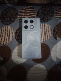 انفينكس GT20 برو • مستخدم قليل • شاحن 70 واط