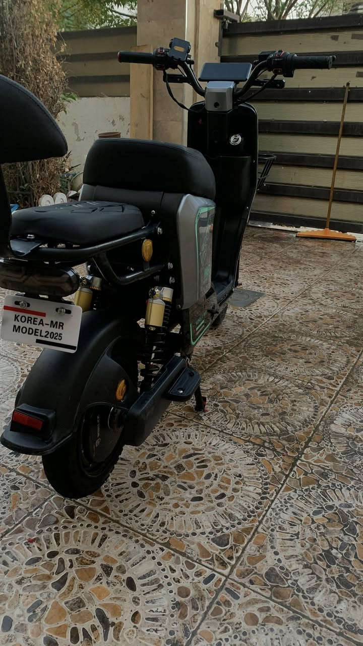 اعاده النشر بسبب ال وعود الكاذبه
دراجه R8

خمسه باتري  

 بحاله جيده

سرعه بل كيج 109 الحقيقي من 60 الي 70 مال سياره حسب الشحن ولوزن

تقطع مسافه 40/45 وش

التايه الوره مبدله جديد تايلدني 30 الف

السعر 350 الف قفل سعر الجديد 590 الف

المكان اربيل الرقم *********** فقط واتساب متواجد
