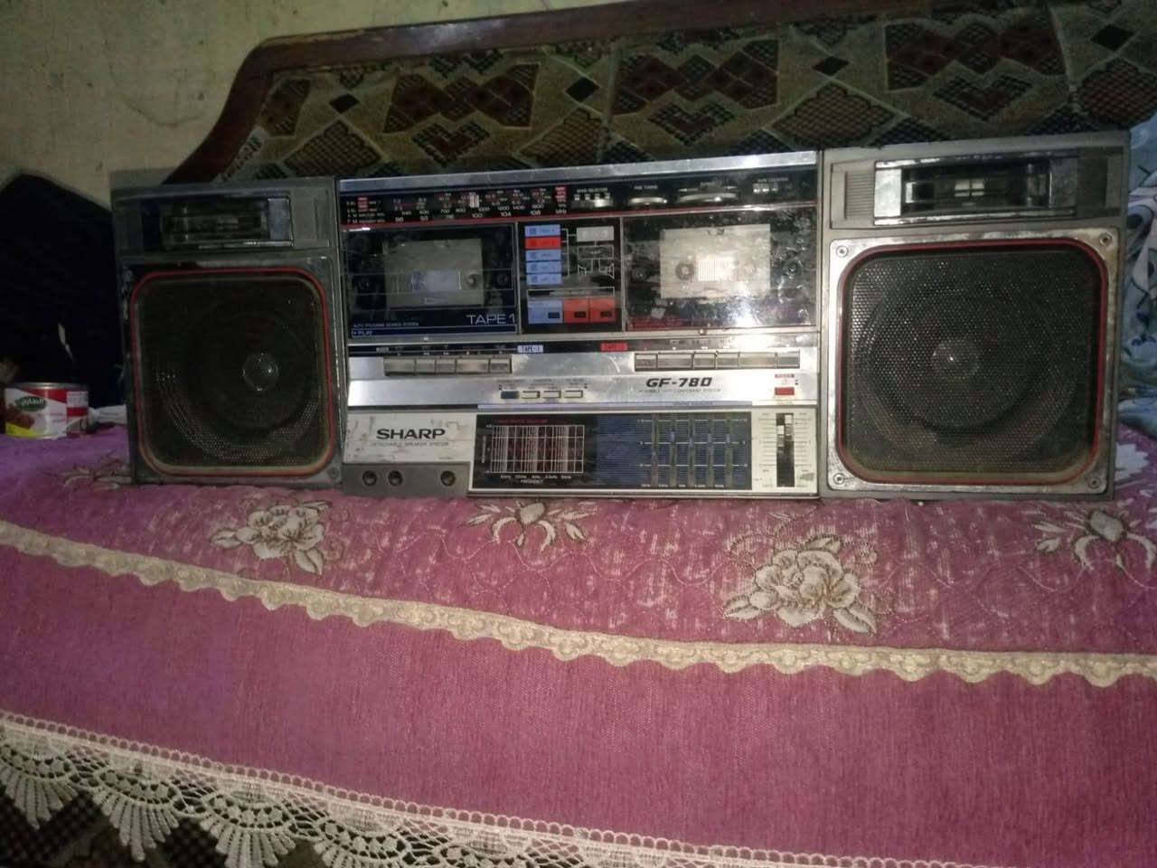 السلام.عليكم مسجل راديو ياباني شارب ابيع فحم محوله محروكه فقط كامل مكاني حي الرئاسه مال عبيدي لا يوجد توصيل أو مراوس بمسجل يرهم سعره ٤٠ لاف


**إذا كنت صاحب هذا الإعلان وتريد حذفه لأي سبب، رجاءا أرسل رسالة إلى الدعم الفني**