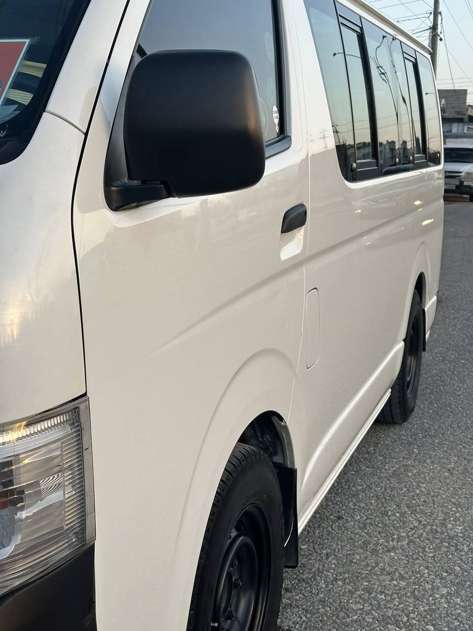 هایسی ٢٠١٣  بێ بۆیاخ بۆ فرۆشتن 
گێر مەکینە تەبرید ئەکسل بەشەرت 
ڕەقەم و سەنەوی تازە ڕەقەم هەولێر بە ناوی خۆمەوە  
غازی تورکی تانکی ٨٠ لیتری 
گاحی لۆک دەرگا کارەبایی دەعامی ڕائد کامێرە شاشە ئایپاد 
***********
