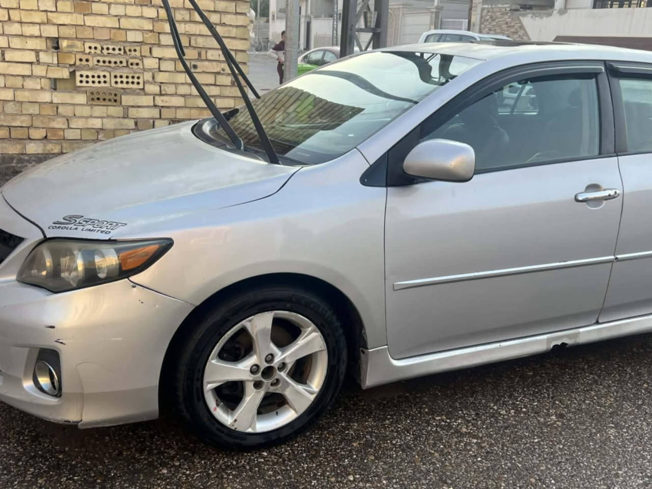 2011 أمريكي 
حادثه جاملغ ايمن وبنيد مبدل 
وجاملغ الايسر بي رش فقط بدون دواخل 

فتحه  
كير و  مكينه مبدله 17جديده 1800
رقم بغداد 
***********
