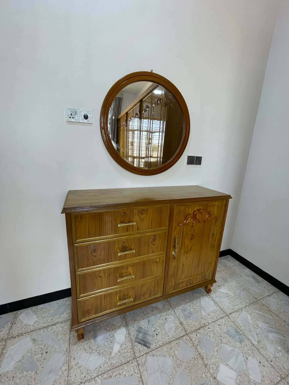 مليون و250


**إذا كنت صاحب هذا الإعلان وتريد حذفه لأي سبب، رجاءا أرسل رسالة إلى الدعم الفني**