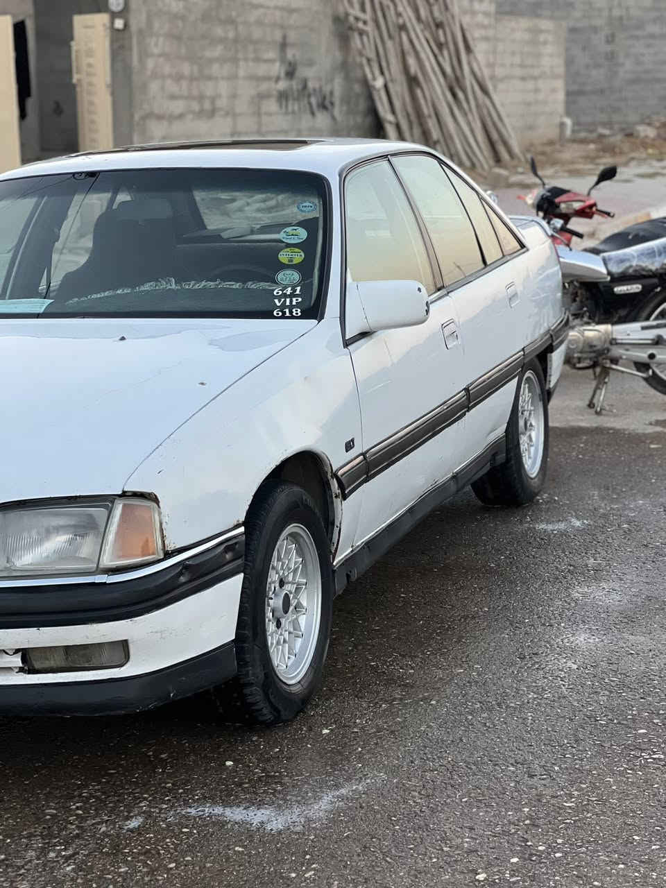 اوميكا موديل 1993 حجم 20سنويه 2031 هزه جديده سياره باأسمي تحويل مباشر كير عادي تخم تاير جديد قطره صبغ مابي صبغ بلادي  عنوان كركوك شركه طارق 

للاتصال على الرقم 
***********
