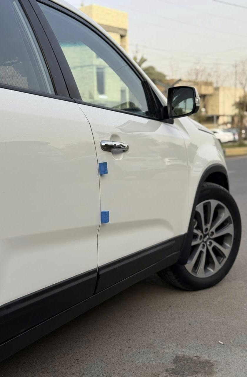 اللهم صل على محمد وال محمد
بيع فقط ونقدا 
للبيع كيا سورنتو استيراد الشركه الدوليه العراقيه خليجي ع ايدي من شركه ماخذها زيرو بوقتها 2015  وضليت محافظ عليها عندي وعلى ايد وحده 
ماشيه 34 الف حقيقي ع ايدي  سنويه جديده رقم دولي جديد بسمي شخصيا بغداد  
مواصفات سياره ٦ سلندر ٧ راكب ٣ قطع تبريد كراسي كهرباء وجلد كامرا خلفيه حساسات اماميه وخلفيه شاشه وسطيه لد امامي وخلفي تبريد بيانو مري شفط اشاير بالمري داخل صاج وبعد بيهه هواي مواصفات شرط محرك حجم ٣٥٠٠ سياره ع وضع شركه 
جديده جدا كفاله عامه من ضربه وصبغ وبارد سياره وضع الشركه 
ونضيفه جدا احلى من صور سبير منازل كتلوكات الشركه بيهه للاستفسار 
***********
مكاني بغداد 
الشراي يتصل ويدلل
