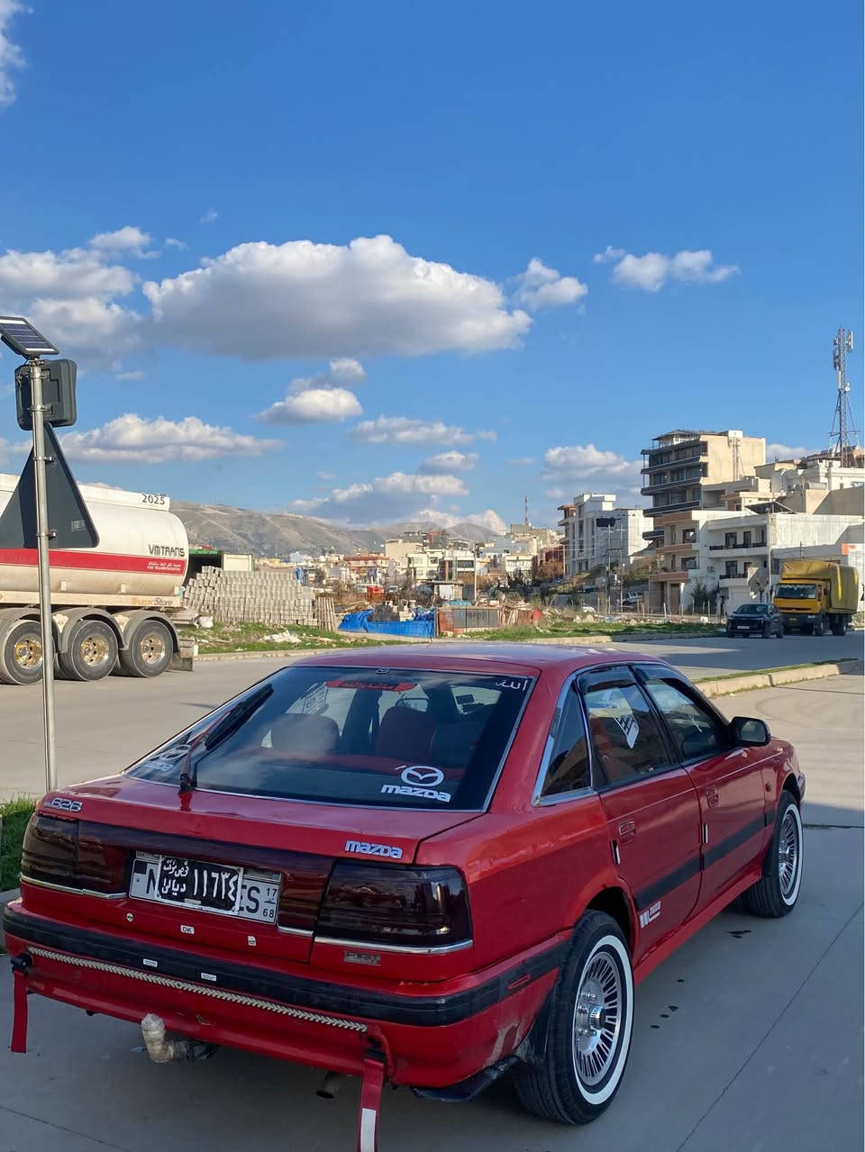 مازدا 8 بەخ 
ارمی پلاسیک سلێمانی 
مۆدێل 1991
 گێرو مەکینەو کارەبای بە شەرت زۆر مەزبوتە 
تەقەو ڕەقەی نیە تایەو ویلی لۆکە هەموو گیانی  ئیش ئەکات  ناو گاعی کامل تێ گیراوە 
بەرە دەرگای لۆکە  
ناو گێچو شاشە ئایپاد ئیش ئەکات 
سعری 25 گەلاو کەمێک معامەلەیە 
بۆ زانیاری زیاتر پەیوەندی بکەن بەم ژمارە تەلەفونەوە :
*********** 
جوابی مەسج نایەمەوە لەگەل ڕێزم السليمانية, العراق
