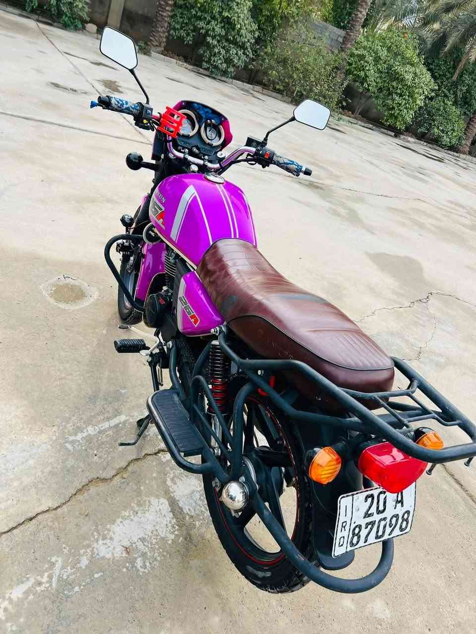 سلام عليكم دراجه دايوان ٢٣
مكفوله كفاله عامه بس هاي الضربه الي بالتانكي كدامكم بالصور ماشيه 23 ألف حقيقي رقم وسنويه انكليزي باسمي تحويل ثاني يوم الشراي يتصل وبيك خير ودلل مكاني دلي عباس شروين
***********
