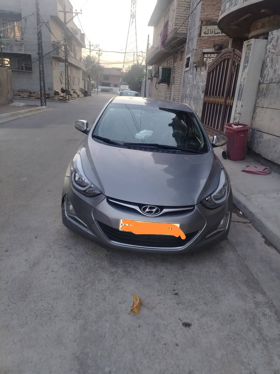 السلام عليكم النترا ١٦ امريكي رقم بغداد حادث بنيد مبدل ومصبوغه حزام اثر جراد وشخوط مكينه وكير خير من الله مكينه ٢٠٠٠ مابيه اي نقص بس التبريد عطل قبل اسبوع مكان السياره كربلاء الحسينيه *********** السعر ٩٥ وبيه مجال حك الجيه
