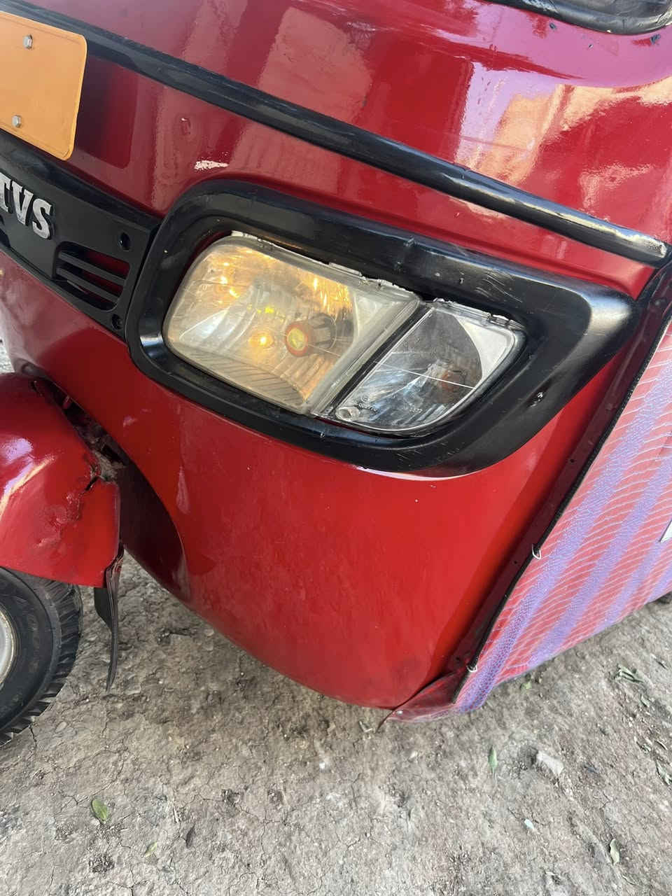 تكتك 2019بيع مستعجل نصبه ونعومه مال 22مابيهه ضربه مكفوله وجاهزه مكينه 20 جاهزه مابيهه اي نقص كبل للشارع مرشوشه كلير جماليه فقط السعر 3800وبيهه مجال شي قليل
***********
