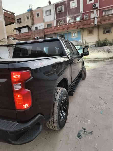 سلفرادو موديل 2022  بجم تاهو
ماشيه 20 ميل مكينه 5300 
وارد امريكي تبديل وصبغ بنيد وجاملغات 2 كلير  وسحب راس الشاصي براكيت صور الحادث مرفقه بالمنشور مع سونار عدد 2 ..
السياره جديده بمعنى الكلمه على وضع الشركه علما السياره باسمي تحويل مباشر  
مواصفات السياره :.
فرس وسطي وكشن نفس الوقت
باب كبير بدي قصير المرغوب 
مكينه 5300 / 8 سلندر  تستقبل بانزين عادي
مخارج يو اس بي + تايبسي + طوارئ
فور ويل 4 / 4 
گير 8 نمر ارغب كير بالسلفرادو 
رادار امامي داتا شو تحسس حراري 
تبريد امامي خلفي
شاشة وسطية تدعم CarPlay واير ليس
باب بدي كهرباء 
لايتات فول LED 
كشافات ( بروجكترات ) LED
دوسات جانبيه اصليه 
دوسه خلفيه للبدي
اضاءة في البدي 
اوتو ستوب
تحديد مسار
رادار امامي 
كامره دواره 
كامرات حوادث امامي خلفي 
لايت اوتو
عليها تزويد مرفعه السياره 3.5 انج 
ويل تاير رياضي حجم 20 امريكي اصلي 
غطاء بدي 
علامه ضوء القمر 
كل التفاصيل مكتوبه وصور الحادث وسونار عدد 2 ناشره..
السعر 285 $
تحياتي للجميع
الشراي يتصل او يراسلني واتساب 
بغداد دوره  ***********
@إشارة
