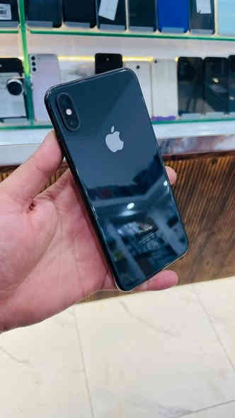 اكس ماكس
256
بطاريه 76
نموذج N
فيس ايدي شغال 

الشريحه لا تعمل 

السعر 155 الف 

ه‍ــ ***********
