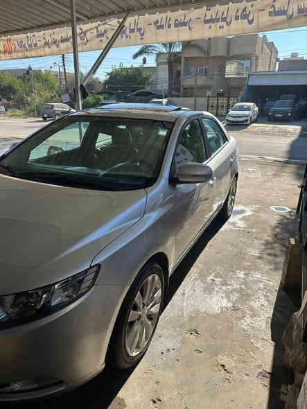 السلام عليكم
مكلف بالنشر 

سيراتو ٢٠١٣ فول مواصفات بصمه سلايت كشن جلد  بيها صبغ دوسة وبارد بالجاملغ التفاصيل موضحة بالفيديو والسونار مكان السيارة بغداد العامرية 

السعر ١١٤$

للاستفسار ***********
