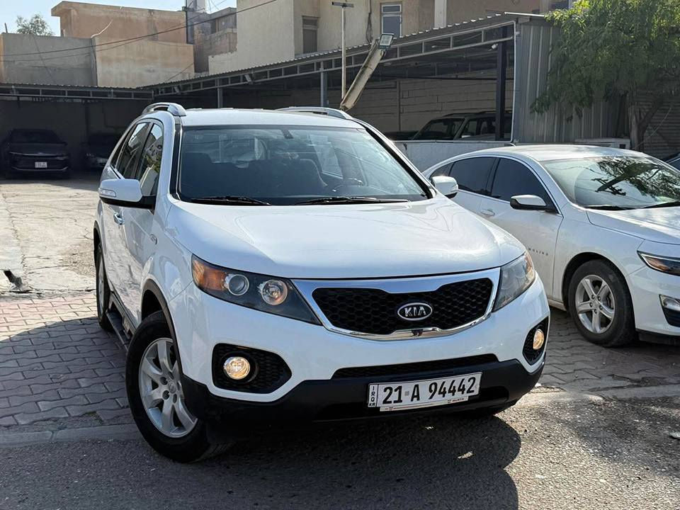 نوع السياره  كيا سورنتو
موديل 2011
124km ماشيه
محرك 4 / 2400
بدون صبغ مكفوله
150$ بي مجال 
للاستفسار ***********
العنوان ديالى خانقين/ معرض خانقين للسيارات
