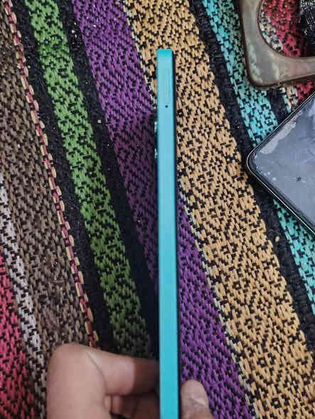 السلام عليكم ورحمة الله وبركاته موبايلات للبيع نضيفه جدا جدا وللاستفسار علا الرقم ***********
