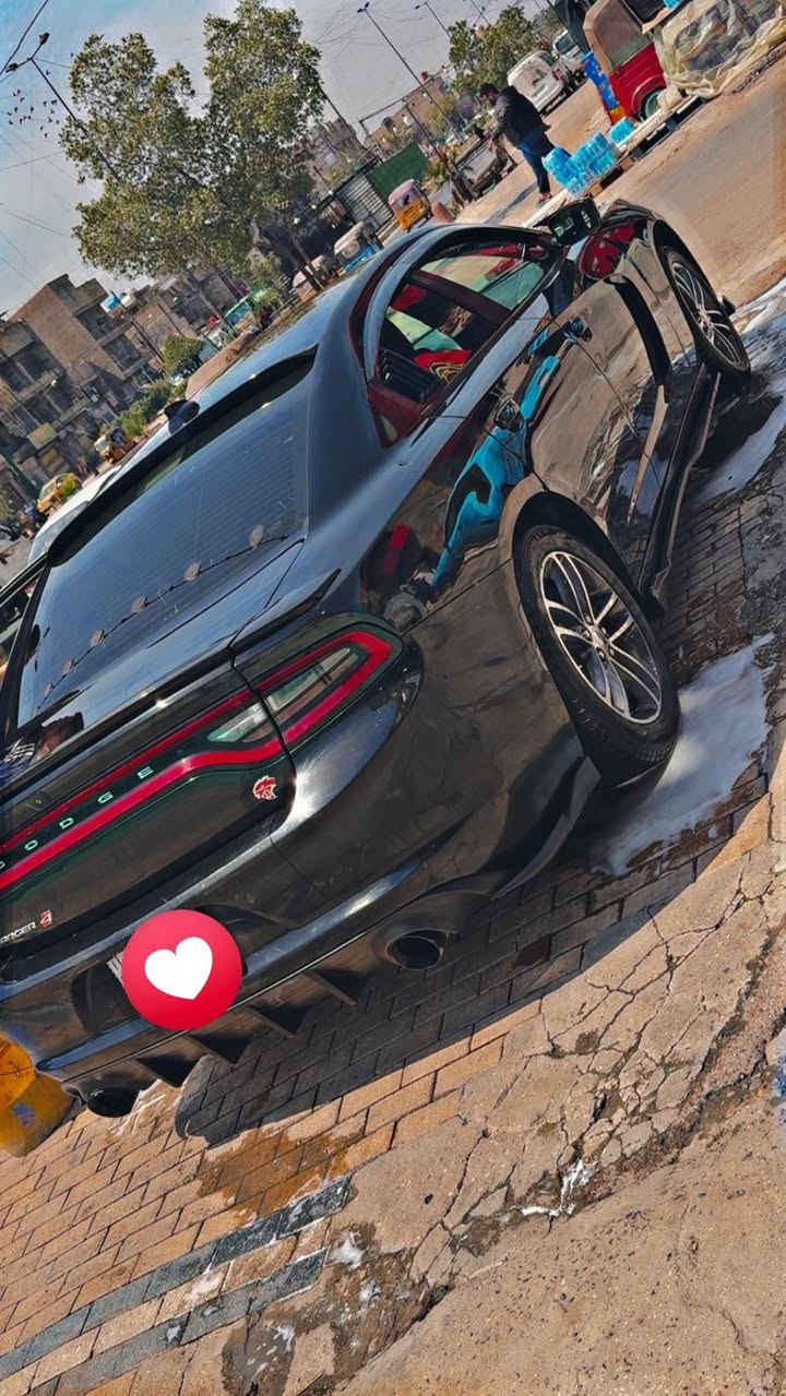 جارجر sxt فور ويل للبيع
فول عده الفتحه رقم بغداد بسمي موديل 2019

وعليه اضافات تزويد 

سياره مفوله شراي ادخل خاص


**إذا كنت صاحب هذا الإعلان وتريد حذفه لأي سبب، رجاءا أرسل رسالة إلى الدعم الفني**