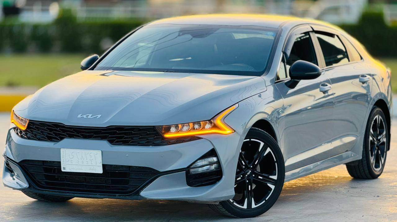 السلام عليكم 
للبيع كي فايف 
موديل 2022
وارد امريكي 
المواصفات  Gt
شاشه 
كامره رادار جانبي 
مكينه 16000تيربو 
بصمه تشغيل 
بصمه ابواب 
تشغيل عن بعد 
وبعد بيه مواصفات مذاكرهن 
مكاني واسط الصويره 
الاستفسار اكثر الاتصال على الارقام التالية 
***********
*********** الطائف, مكة
