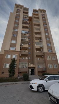 افروستي • ١٨٦م • طابق ٩