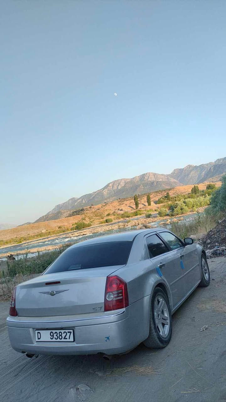 سلاو
ئؤباما ٢٠٠٩
فرؤشتن و گؤرينةوة لةسةر دل گرتن 
مةكينة هيمي ٨ بستن
ساغ ساغ
فوول فوولة
نةقسي مواسةفاتي نييية
هةموو گياني بةشةرت
گير و مةكين و كارةباي بةشةرت
مووس و براوةي بةشةرت
سةقف و حيزام بةشةرت
يةك چةمةلةخي دواي سةكن بستيكي پيوةية ماباقي هةموو گياني جاهيزة و بةشةرتي فةحس
زوور بةقوةتة ماشاااللةً
سعري ٥٨ مةجال
شوين پيرةمةگروون
*********** دخان, السليمانية
