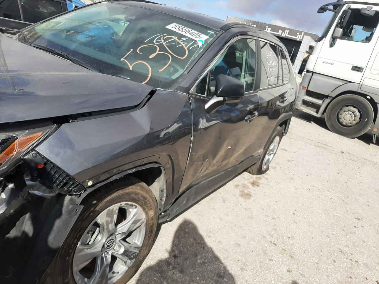 هايبرد ٢٤
السيارة حالياً بالميناء بالبصرة وسعرها ١٧٥ فقط ، حادث بسيط وبدون إرباك 
باقي التفاصيل اتصل ***********
