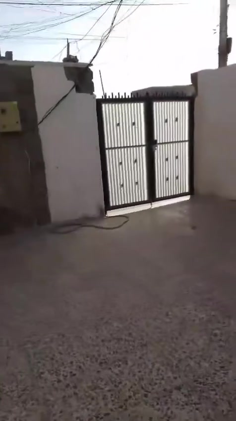 سلام عليكم 
توفر لدينا
دار حديث للبيع
المساحه 100
5*20
تتكون من طابق ونص 
الطابق الاول 
استقبال ومطبخ وخدمات وغرفه نوم
الطابق الثاني بيتونه كبيره وغرفه نوم وسطح
العنوان 
بغداد الشعب زراعي شارع الصحه مجاور ماجد الكصاب قرب اسواق برشلونه
المنطقه خدمات كامله سند 25
لاستفسار
***********

