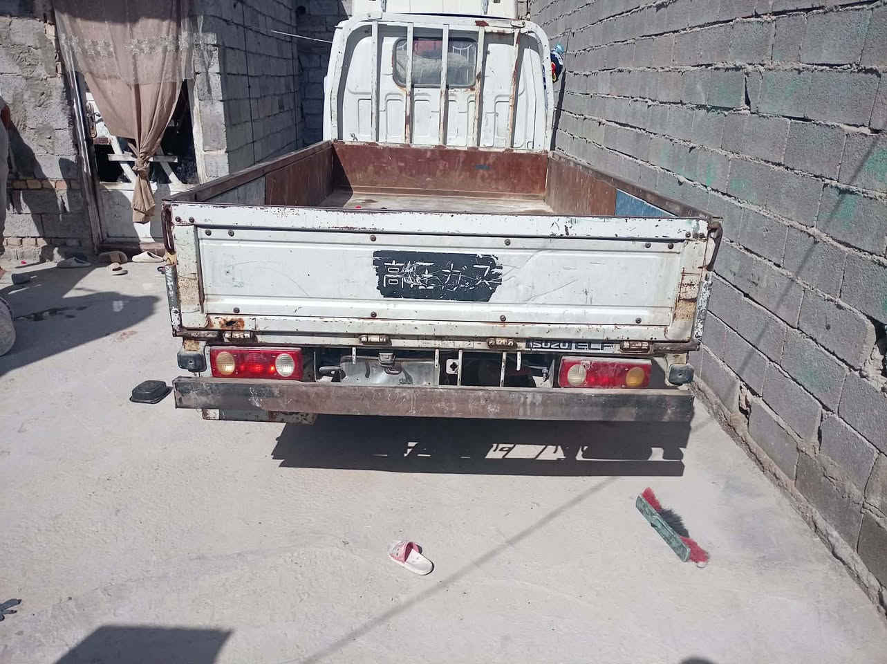 سلام عليكم زوزه البيع موديل تسعين سعر 40وبيه مجال رقم نكليزي***********
