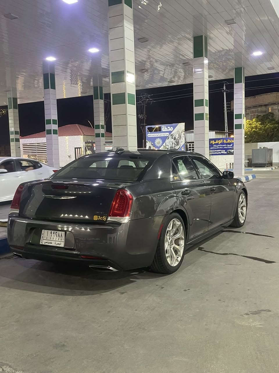 سلام عليكم
اوباما  C  2016. اصل رقم بصره

مكينه 3600. فول مواصفات 

بانو راما

كشنات جلد تدفئه وتبريد

برده خلفيه 

ستيرن كهربائي + تدفئه

خزن ميموري3 وضعيات قياده

ويل 20 كروم

 تخم تاير جديد حداده جديده ادامه للمكينه كامله منضومه تبريد جديده السياره جاهزه من كلشي السعر 200 وبيها مجال مكان السياره بصره حي الزيتون  /***********
