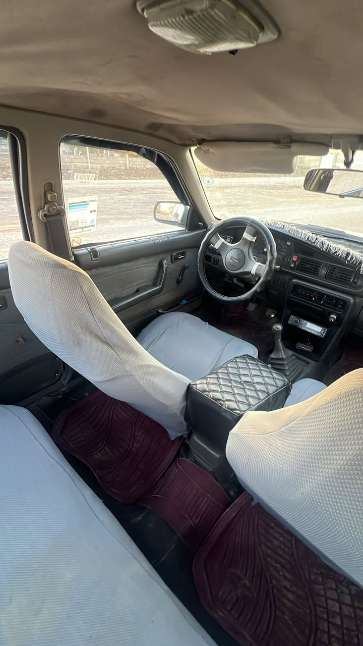 السلام عليكم مازدا 626 مكينه 8 بخ مرغوب سيارة موديل 1990 كلش نضيفة ماشاءلله منضومة غاز التركي الزين كهربائيات كلها شغالة تبريد ثلج❄️ صدر جديد رقم اربيل جديد تحويل ثاني يوم سيارة مابيها شي فقط شي بسيط بل دعامية العنوان اربيل للتواصل ***********
