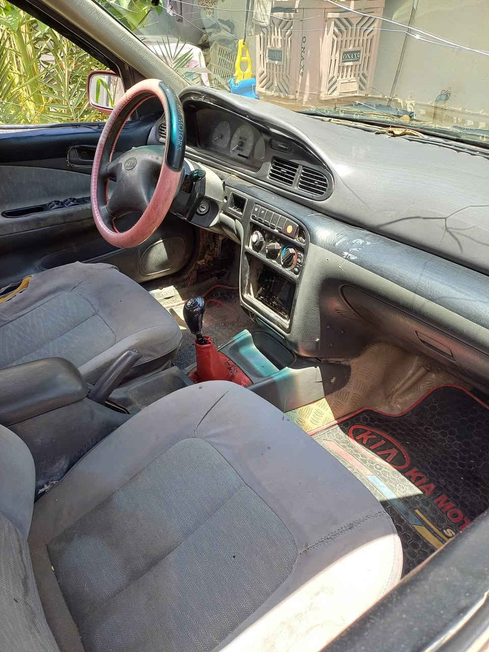 السلام عليكم للبيع سيفيا موديل 97 رقم ديالى السعر 25 وبيه مجال الاستفسار ***********
