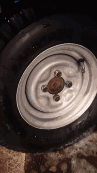 تكتك باجات رقم وسنويه لبيع مستعجل عله بيعته كلش لشراي ينتصل07727494561