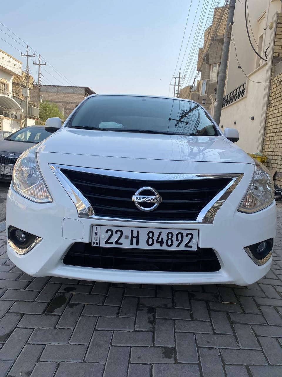 نيسان صني هندي موديل ٢٢ للبيع 
نيسان صني هندي بليته الزركة موديل ٢٢ رقم اربيل الجديد ماشية ٥٥ الف كفالة من الصبغ والضربة فقط بيها بارد ب ٣ مكانات استخدام شخصي طخم ويل كب وتايرات رايدها ب ١١٥ المكان بصرة ياسين خريبط للاستفسار ***********
