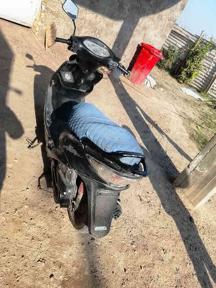 دراجه كايمكو للبيع شغاله مابيه عطل اي استفسار 
موجود ***********
