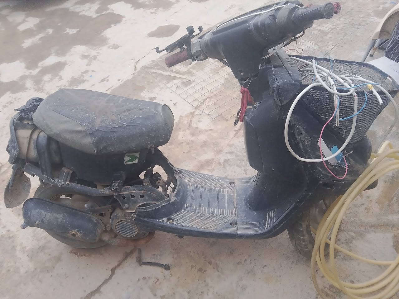 دراجه للبيع كركوك السعر 150,000 والرقم واتساب ***********
