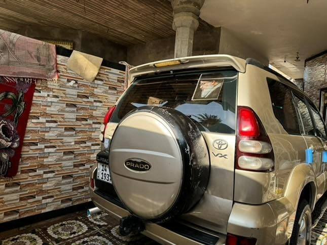 سلا عليكم
لاندكروزر برادو🔥⚔️
الموديل/2007✨
المحرك 6سلندر جديد
التبريد/3قطع❄️ 
عدد الركاب /7🧍🧍🧍🧍🧍🧍🧍
/شاشة بلوتوث🌏
/فورويل4+4💪
مثبت سرعة 
السياره مكفوله من الصبغ كما بالسونار المرفق
السعر١٦٠ وبيها مجال قليل حق الجيه.
بالبصرة *********** 
بيع مستعجل
