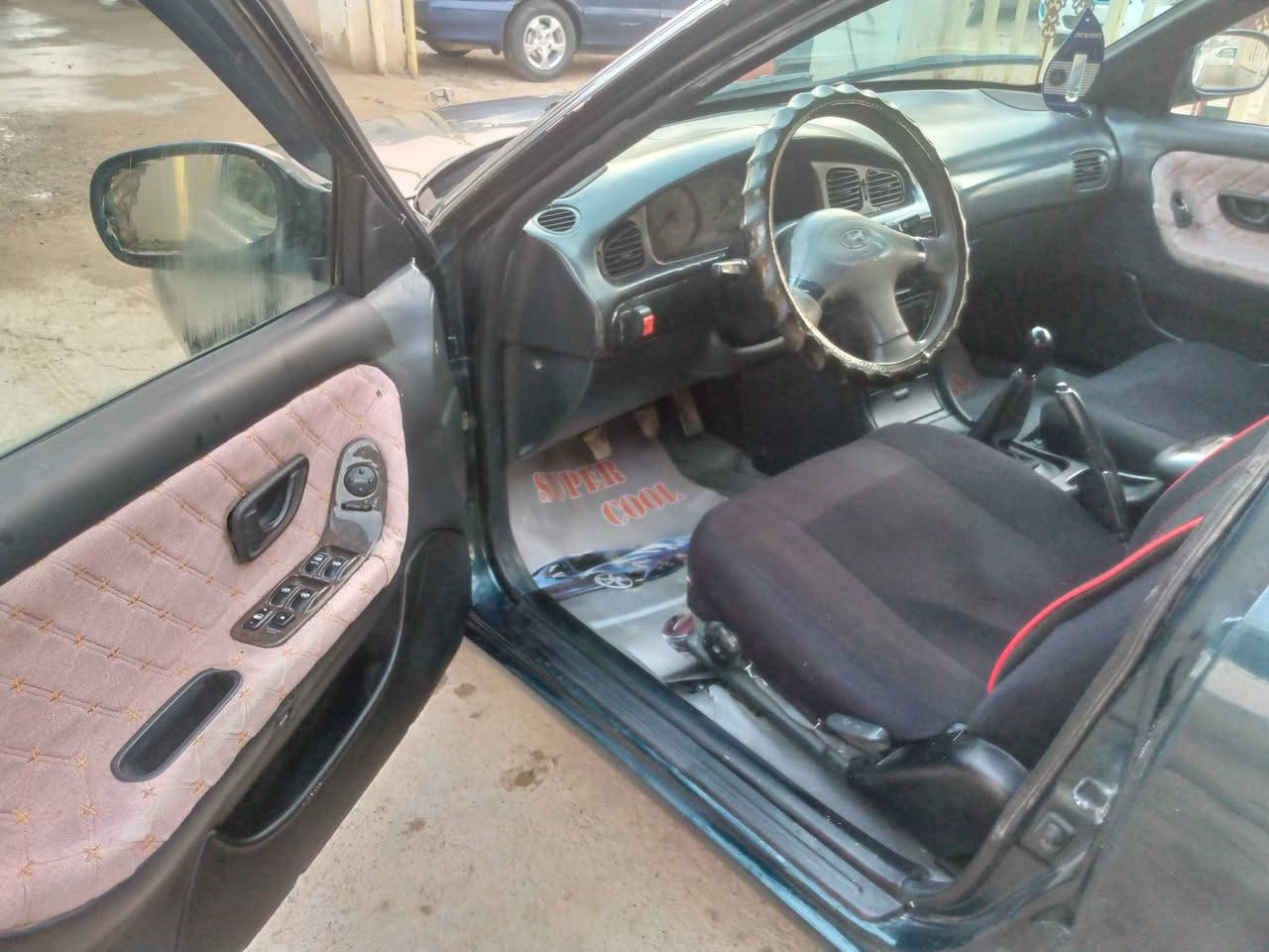 سلام عليكم بسبب الوعود الكاذبة يعني من انته موشراي ليش تواعد بالعالم شباب سوناتا تو كير عادي موديل 95 لون زيتوني صبغ احزام بدون ضربه اوطخه مكينه كير كفاله صدر جديد تخم تأير تبريد شغال سنتر لوك كهربائيات كله شغاله شرط تحويل ثاني يوم سعر سياره 45 وبيه مجال مكان سياره بعقوبه تحرير شراي يلتصل ويدلل هاذا رقمي ***********
