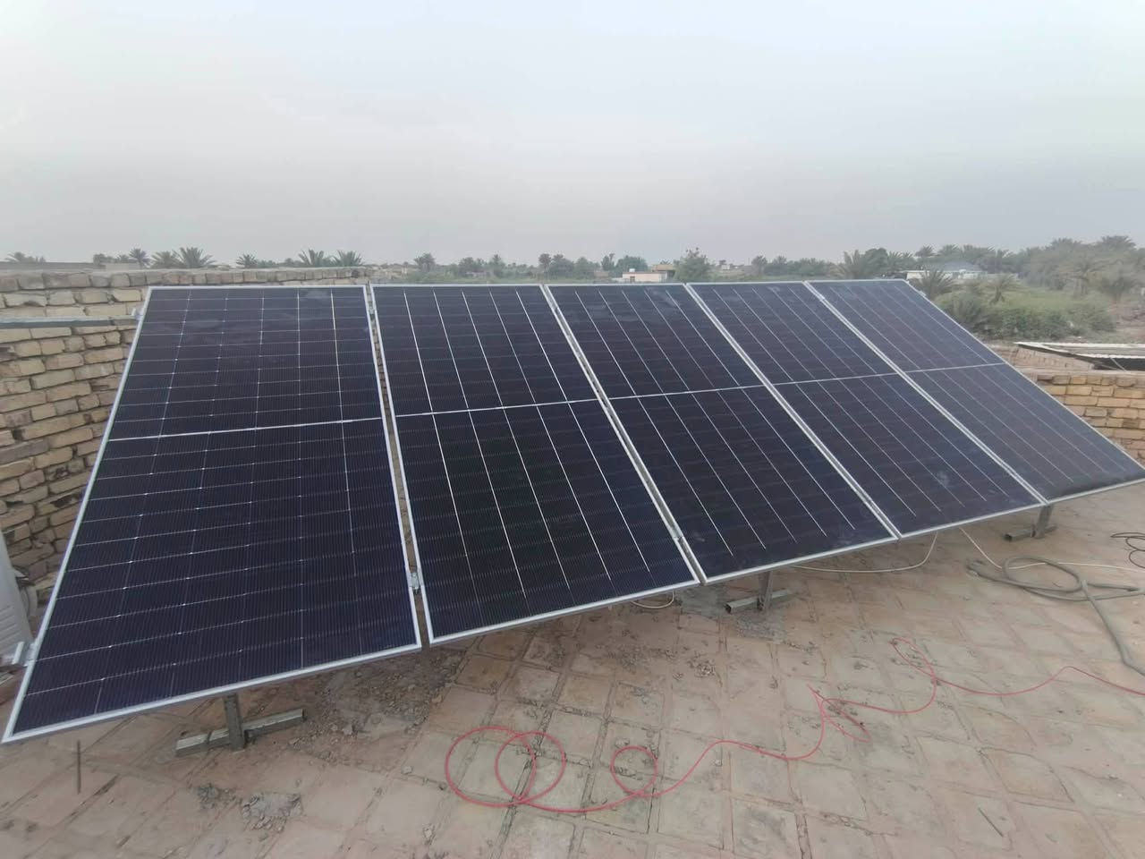 مستمرين بتجهيز منضومات الطاقه الشمسيه🌞 للحصول على (طاقه نضيفه وبيئه نضيفه 🌈🌿) 

تم تجهيز  منزل بمنضومه طاقه شمسيه ⚡⚡
بمقدار 10A نهاري +10A ليلي لمده 4ساعات 🌠
بالاعتماد على 
1- انفيرتر من ماركه Deye 6kw ip65   ضمان 5سنه 
2-بطاريه من ماركه Rizon10kw ضمان 5 سنه
3-الواح ماركه لونجي himo x7 620w ضمان20سنه

للحجز و الاستفسار التواصل واتساب 
قسم الصيانة / ***********
قسم المبيعات/ ***********
