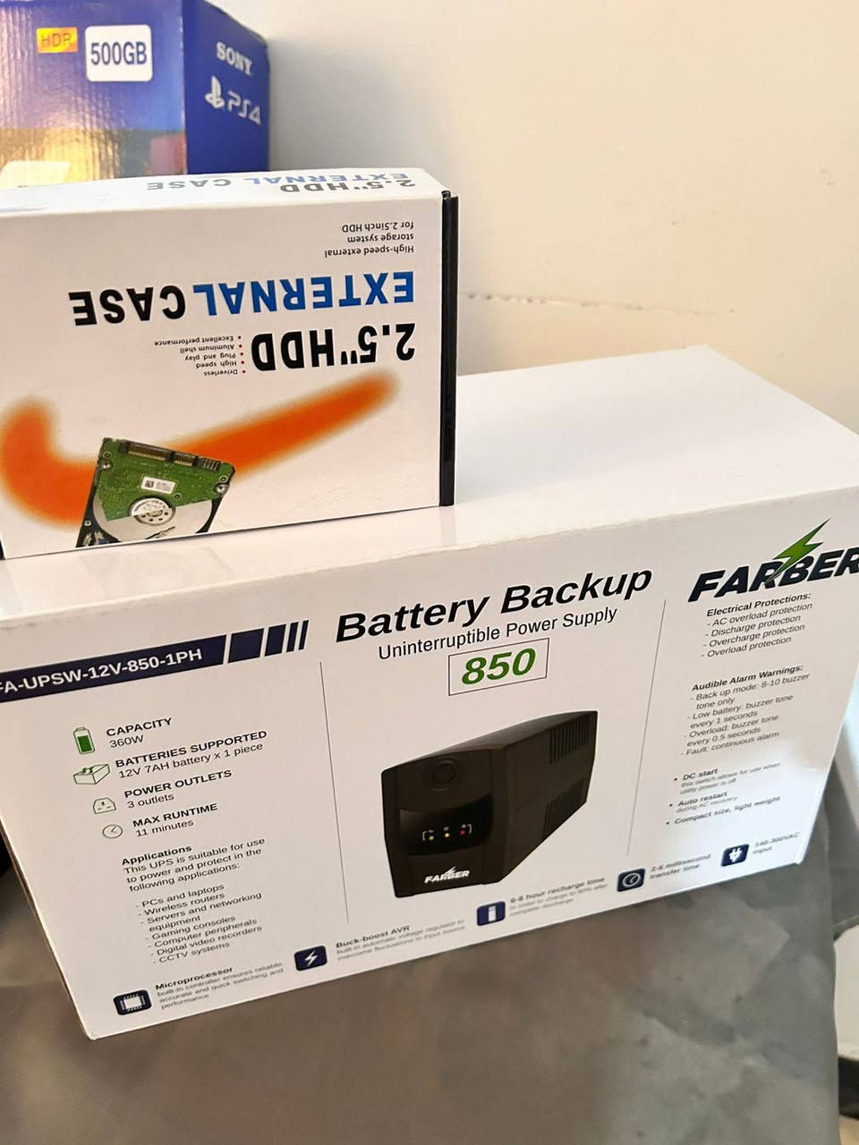 السلام عليكم..من رخصة الأدمن
بلي 4 مهكر نضافة 100%
مع ملحقاتة كاملة 
ويا 2 جوستكات بلي 5 جديدات
يو بي اس 850 نوعية راقية ويشغل حتة البلازمة
هارد خارجي 500 كيكا وبي 11 لعبة قوية 
من ضمن الالعاب فيفا 2026 
الجهاز حيل نضيف بكل الجوانب ومحافض عليي كلش 
سعرة (320) وبي مجال 
رقمي للتواصل...
***********
