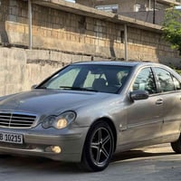 مارسيدس e203  موديل 2001قةبات مواسةفات كوشن كارةبا بةسمة سةنوي و هةزةي...