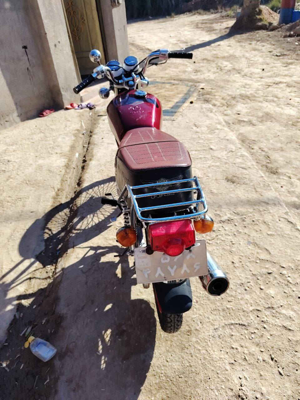 السلام عليكم  نامه برو  دراجه نضيفه  ما بيه نقص 
كهرباءيات شغاله محرك ما مفتوح  
للبيع او مراوس نامه برو همات او سيفان جديده 
للاستفسار  ***********
