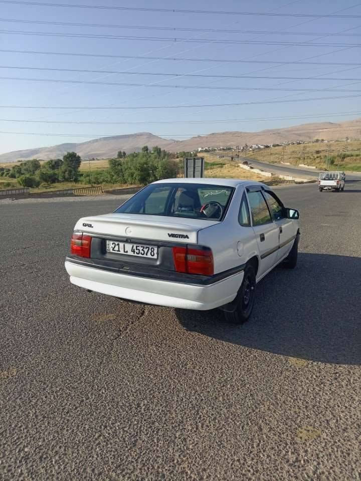 بۆفرۆشتن مۆدێل 95 گێڕتۆماتیک مەکینە 18سەنەوی بەسەرنەچووە بەناوی خۆمەوەیە دووجام کارەبایی ئاوێنە کارەبایی بلێ لێدراوبێ دەعام هەمووگیانی ساغە نرخی 48 مەجالێکی زۆرکەم  شوێن بازیان --بەردەقارەمان 
ژم ***********
