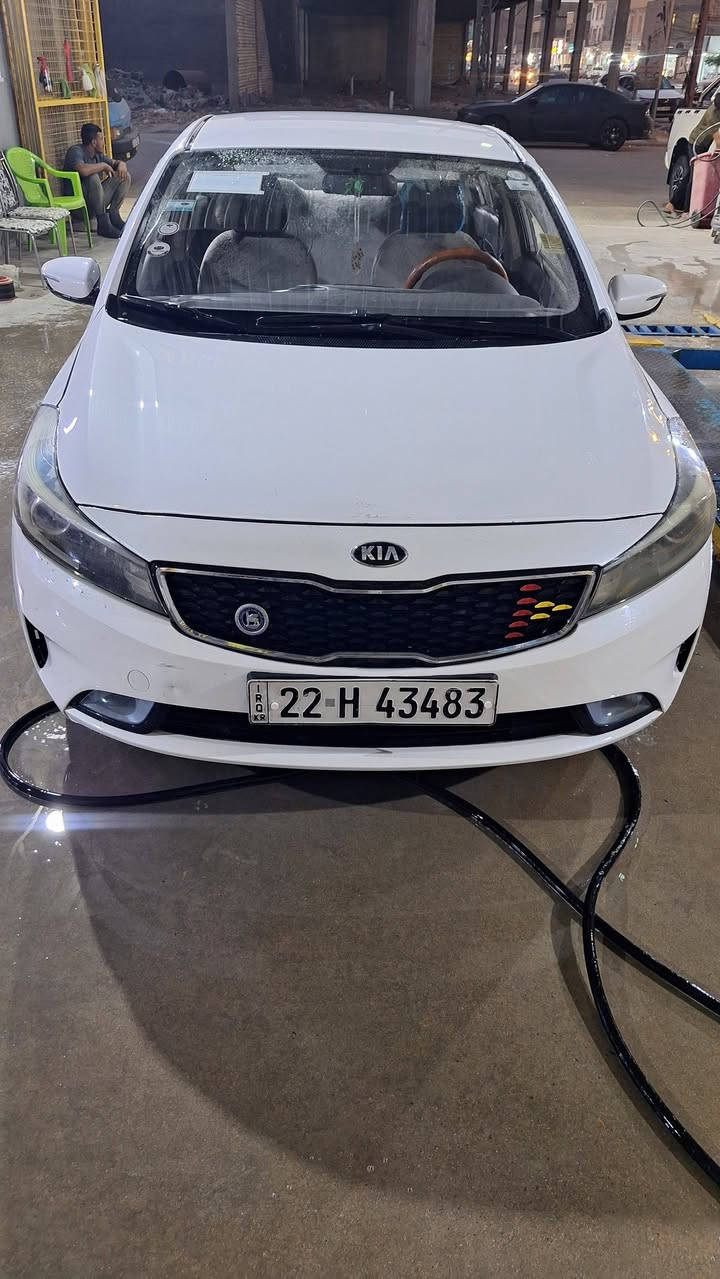 سيراتو موديل  2018 سياره مكفوله فقط شبر صبغ بل جاملغ الامامي شرط وكاله او تحويل سعر 128ببه مجال قليل اني مكلف بل نشر رقم راعيه هذا ***********

