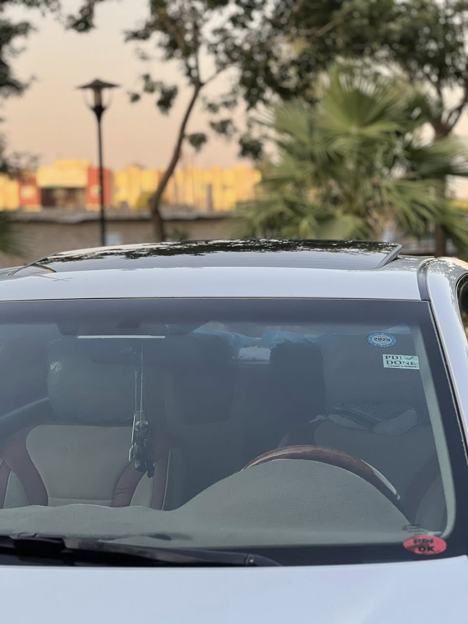کامری مۆدیل ٢٠١١ خلیجی فول مواسفات
سلطنە عمان GLX فول فول مواسفات

گیر و مەکینە بەشەرت نەکراوەتەوە
رەقەم سلیمانیەو تازەکراوەتەوە تا ٢٠٢٩
چوار تایەیی تازەی لەژێرایە
لە سێ شوینی ساردی هەیە وردە
سەیارەکە بێ بۆیاخە سۆنەری دانراوە
سەیارەکە نموونەیە لە جوانی و بەپاکی ماوەتەوە
سەیارەکە زۆر بە پاکی و بە جوانی ماوەتەوە

جوابی مەسج نادەمەوە تکایە
مشتەرێت تیل بکە 

📞***********
