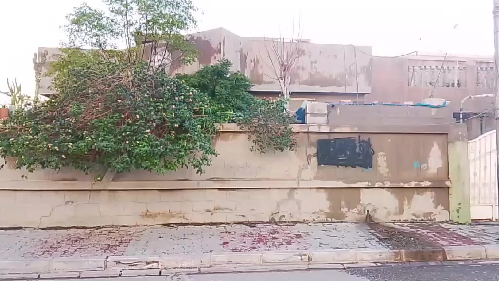 ***********
بسم الله الصلاه والسلام على رسول الله على بركه الله ان هذا البيت 280 متر 180 متر بنايه 100 متر قطعه منطقه اسيره مفقودين قرب جامع معراج ماليه اللي يريد يتصل على هذا الرقم ابو البيت اللي يريد البيت يتصل على هذا الرقم هو صاحب البيت اسيره مفقودين البيت مرتب نظيف كلش اللي يحب يشوفه خليه يخابر على هذا ابو البيت هو رسمي
